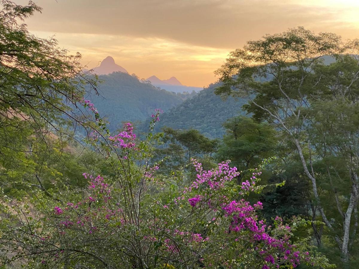 Chales Da Montanha Petropolis  Luaran gambar